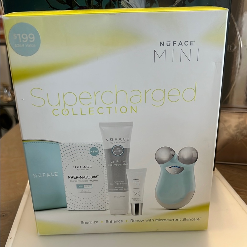 NuFACE Mini Supercharged Collection in Blue